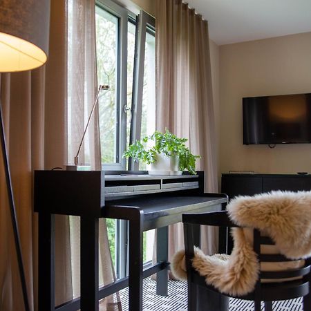 Seehotel Ketsch Schwetzingen Dış mekan fotoğraf