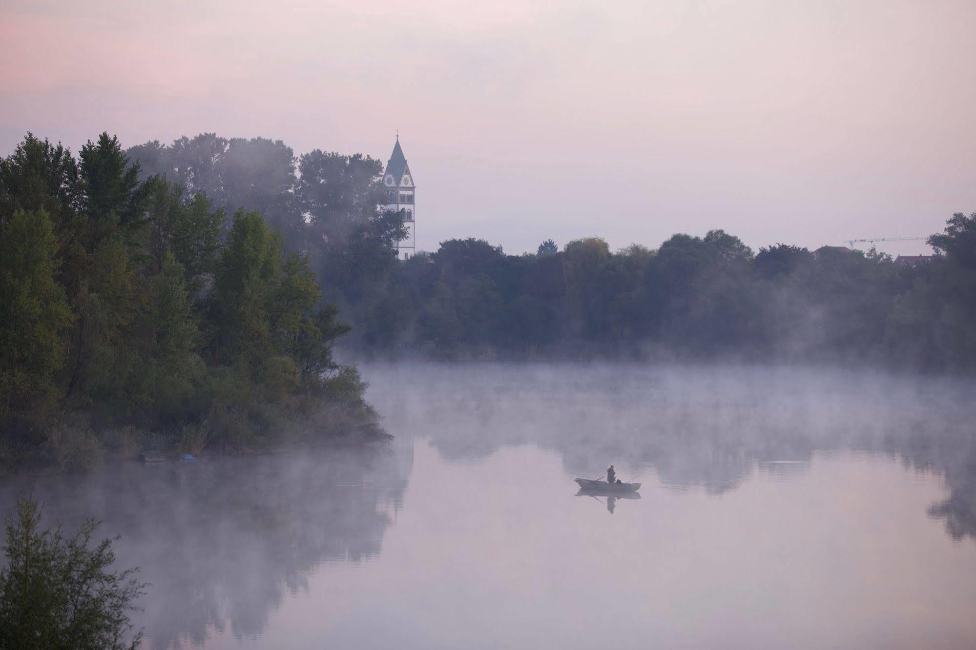 Seehotel Ketsch Schwetzingen Dış mekan fotoğraf