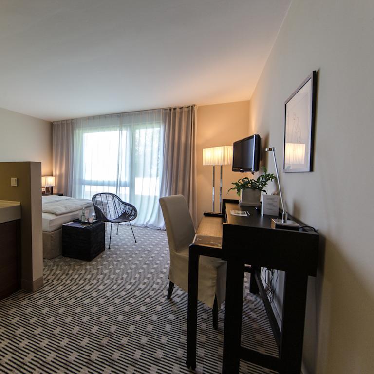 Seehotel Ketsch Schwetzingen Dış mekan fotoğraf